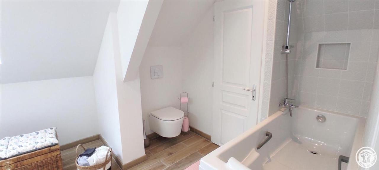 Milly-sur-Thérain Au Fil De L'Eau Bed & Breakfast エクステリア 写真